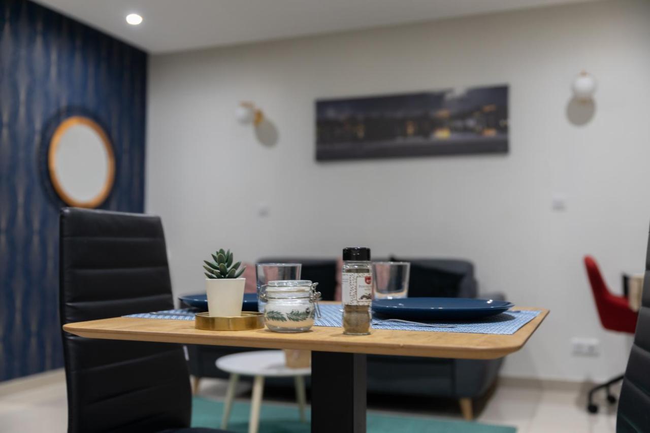 Elegant Et Tres Spacieux, Mon Studio Vous Seduira! Metz Eksteriør billede